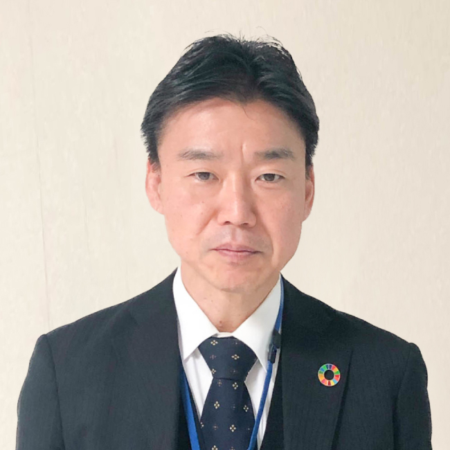 宮廻 弘 氏